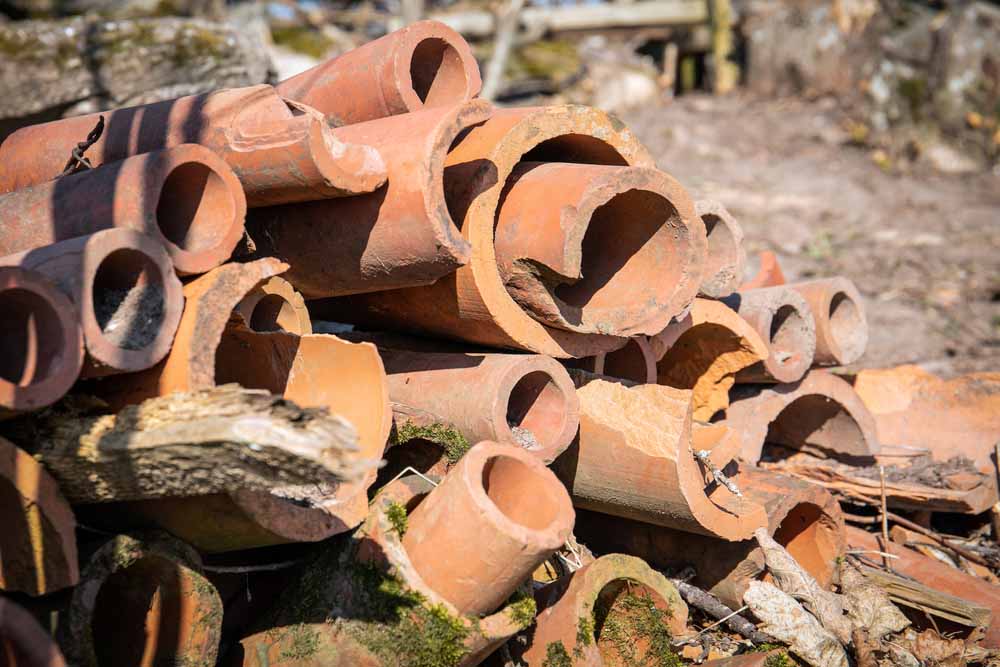 clay pipes