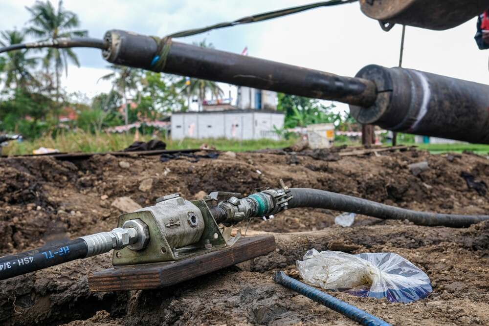 trenchless pipe lining equipment